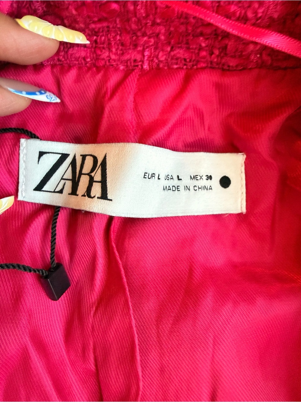 Zara Tweed Blazer Size L Hot Pink Double Breasted Gold Buttons Fringe Trim Jacke - Picture 3 of 3